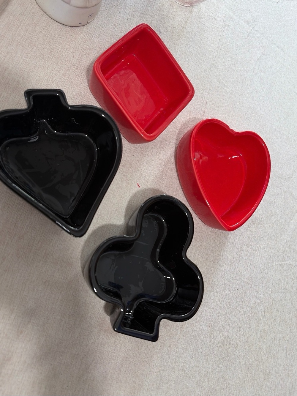 Ceramic Red & Black Card Suit Accent Dishes -